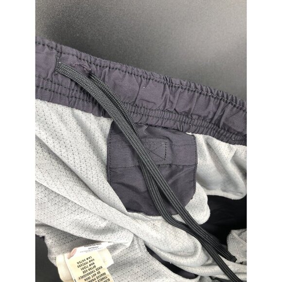 L.L. Bean Men's Cargo Supplex Sport Shorts 10" XL Black Outdoor Swimming Hiking - Picture 5 of 11